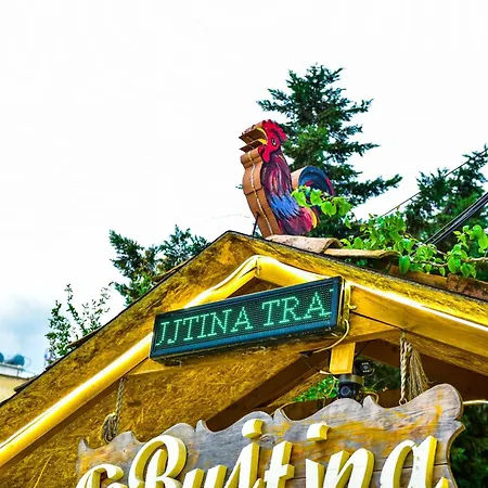 Te Bujtina Hotel- Cozy With Traditional Breakfast Near Hotel Golem (Tirana)