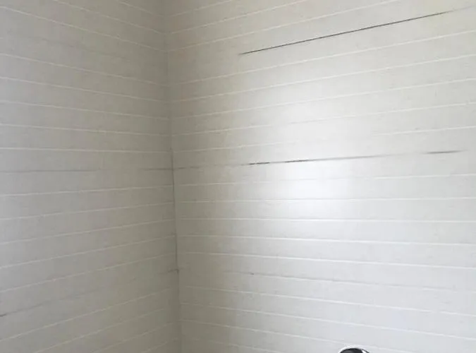 Hotel Te Bujtina Hotel- Cozy With Traditional Breakfast Near *