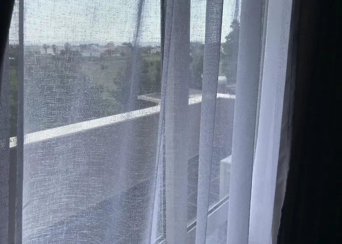 Te Bujtina Hotel- Cozy With Traditional Breakfast Near Golem (Tirana)